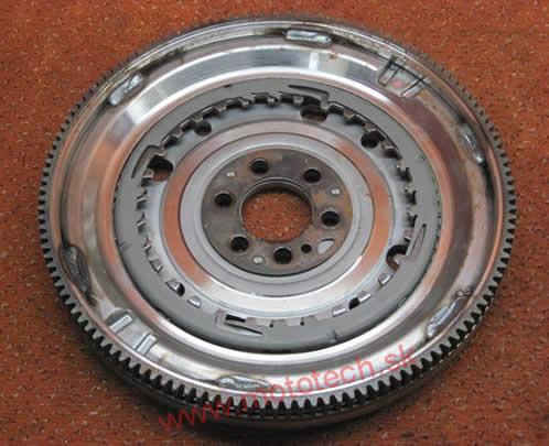 Originál Zotrvačník automat 1.2/1.4TSI s Štart/Stop - 03F105266